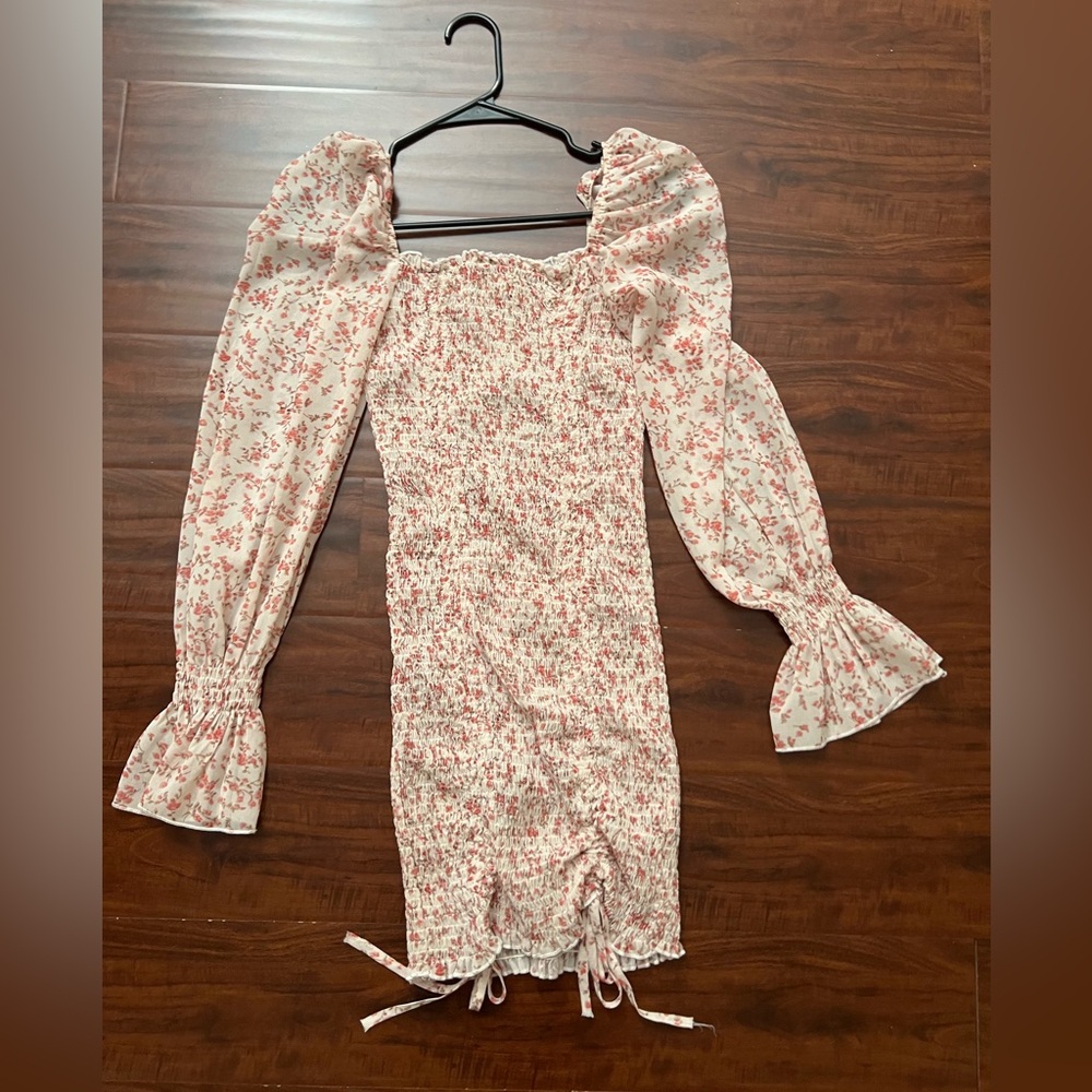 WORN ONCR Showpo / Reverse mini floral dress